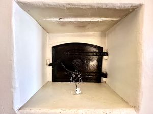 Bread Oven- click for photo gallery
